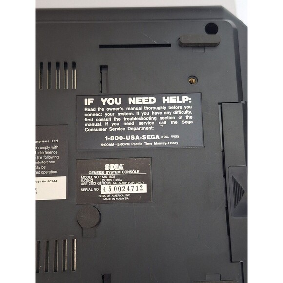 Sega MK-1631 Genesis 1 Console System W/ OEM Controllers, No Cables, UNTESTED - Picture 8 of 12